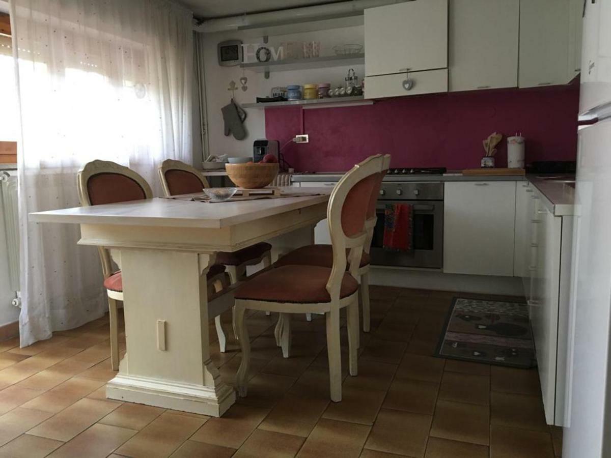 A Pochi Passi Dal Mare Hotel Torre del Lago Puccini Kültér fotó